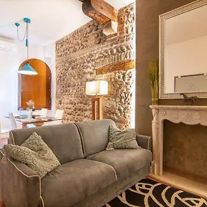  Apartment Il Cuscino Di Giulietta - 2 Min From Arena